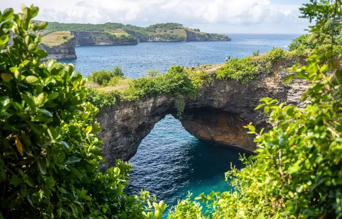 Broken Beach natural wonders in Nusa Penida